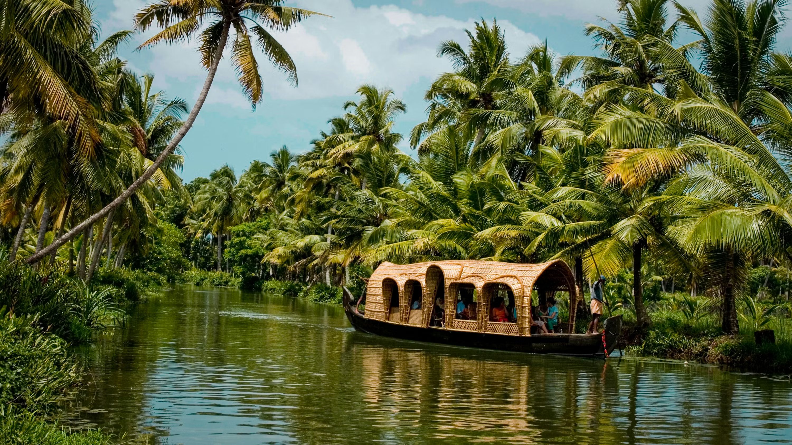 Cochin Munnar Alleppey Tour